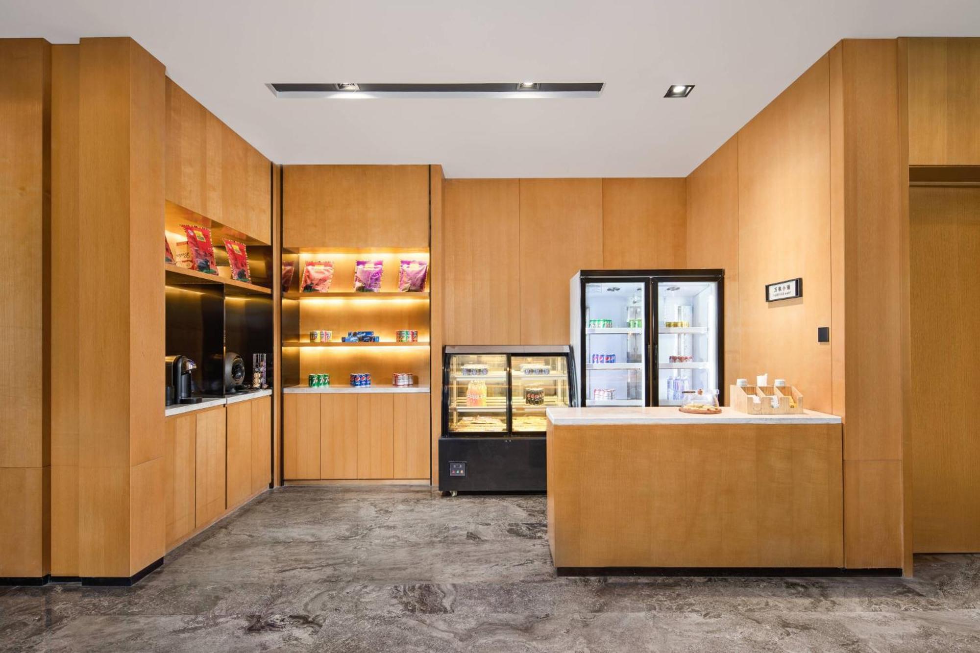 西宁城北万枫酒店 外观 照片